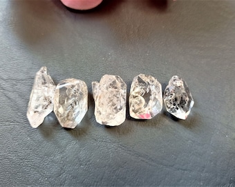 ハーキマーダイヤモンド原石：13 x 18 mm 天然水晶（ジュエリー用