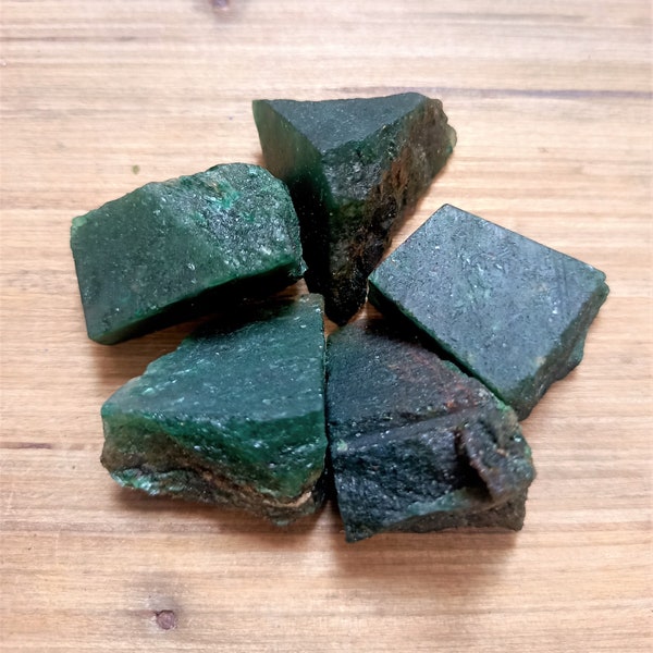 Bestseller Natural Raw Green Jade Crystal, Raw Green Stone, Specimen, Raw Making Jewelry, Healing Crystal, Crystal Shop