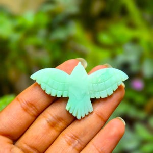 Eagle Carving Bird, Mix Gemstone, Beautiful Hand Carved, Loose Carved Eagle, Bird Charm, Real Gemstone, Women Jewelry Making, Crystal Shop Chrysoprase