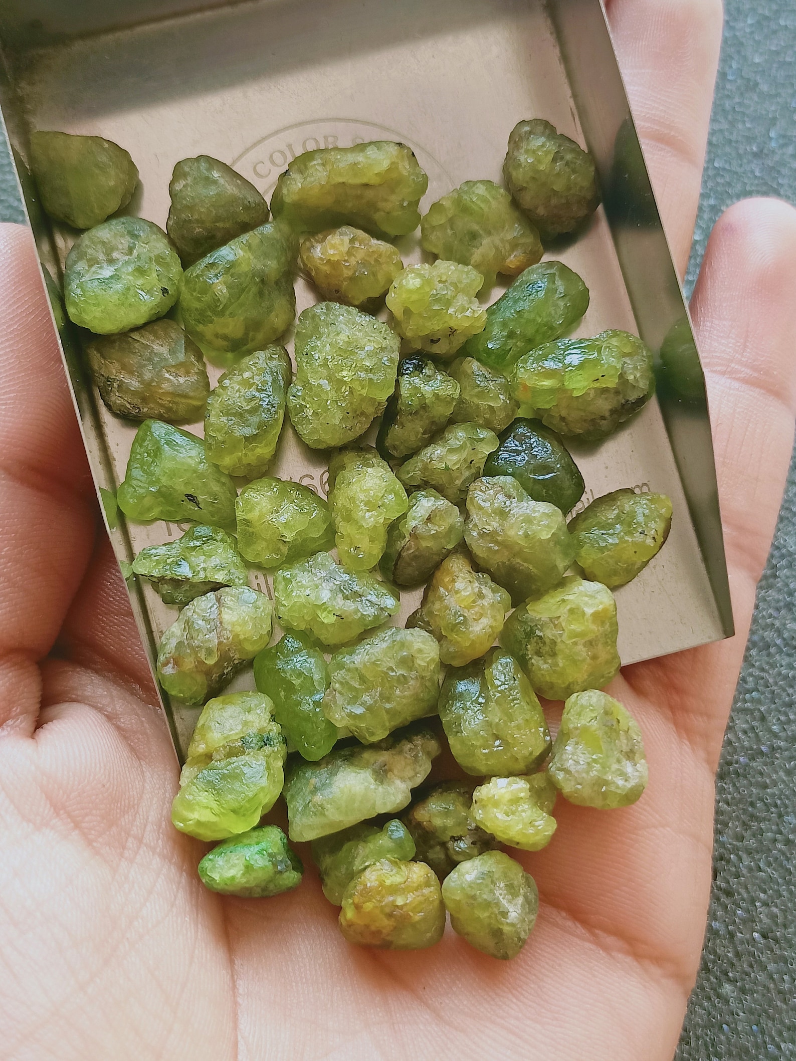 10 Pieces Raw Peridot Gemstone Peridot Crystal Healing Etsy