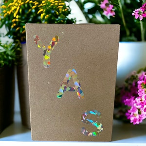 HOLOGRÁFICO DE YAS de <br> Crie Seu Próprio Produto! Celebração, Parabéns, Casamento, Aniversário, Aniversário, Novo Bebê, Cartão Reciclado Kraft de Formatura.