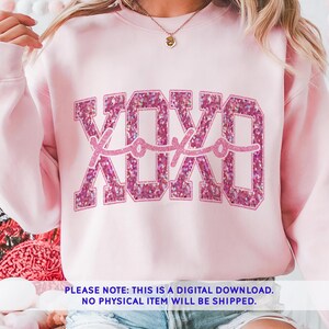 XOXO PNG con purpurina rosa, diseño de camiseta de San Valentín con lentejuelas falsas XOXO, PNG XOXO brillante, imágenes prediseñadas de San Valentín, diseño de sublimación de San Valentín