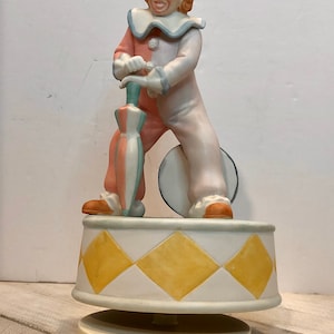 1986 Summit Collection Clown Music Box