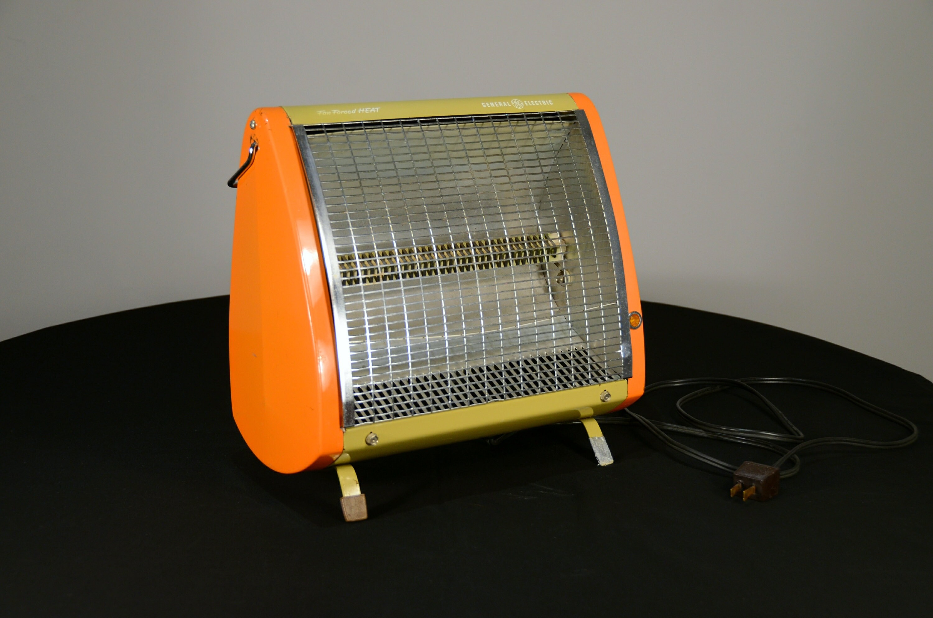 Vintage GE Portable Space Heater Fan Forced Heat 1500 Watts - Etsy UK