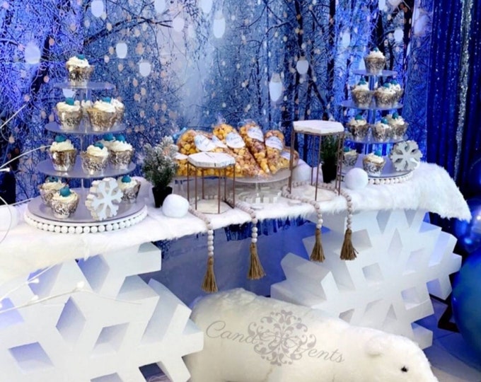 Foam Snowflake Perfect for Winter wonderland, Christmas, etc table base, backdrop prop This is for 1 snowflake. Free Shipping.
