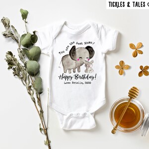 Alles Gute zum Geburtstag Mama Onesie®, Mama Onesie, Geburtstagsgeschenk für Mama, Sie sind die beste Mama, neue Mama Geschenk, Geburtstagsgeschenk von Baby, ich liebe meine Mama