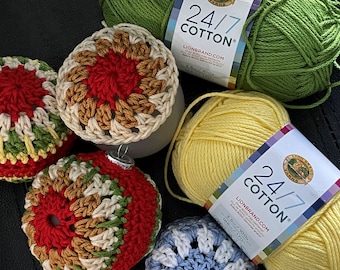 Crocheted Christmas Baubles
