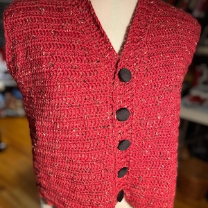 Olives pulloverväst virkmönster