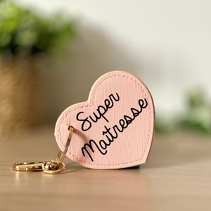 Super Mistress sleutelhanger - Master sleutelhanger - Meesteres cadeau - Gepersonaliseerde sleutelhanger - Super Mistress - Eindejaarscadeau