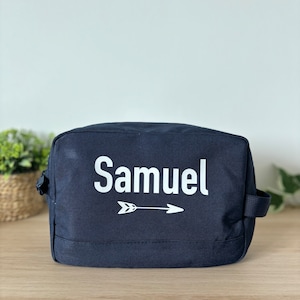 Trousse de toilette personnalisée - Trousse de toilette personnalisable - Cadeau personnalisé - Idée cadeau personnalisée - Trousse prénom