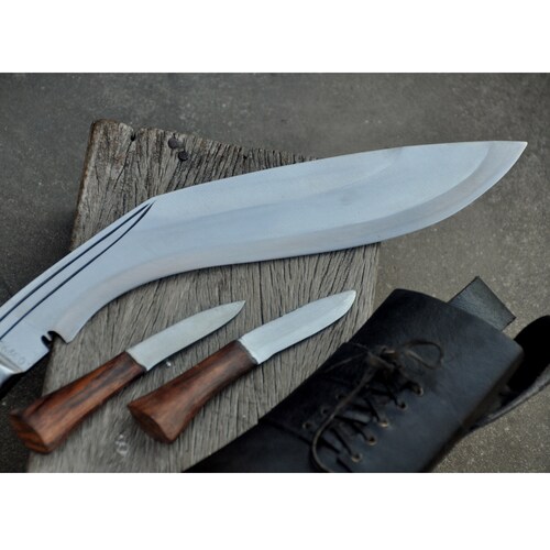 Everestforge-15 inches Blade shops Chirawal kukri- traditional khukuri knife- Hand forged-Balance water tempered-Full tang- Sharpen- Ready