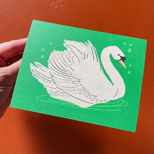 Carte de correspondance finition lin cygne vert, voeux de cygne crème, carte de correspondance enveloppe neutre, carte vierge de tous les jours, illustration de cygnes colorés