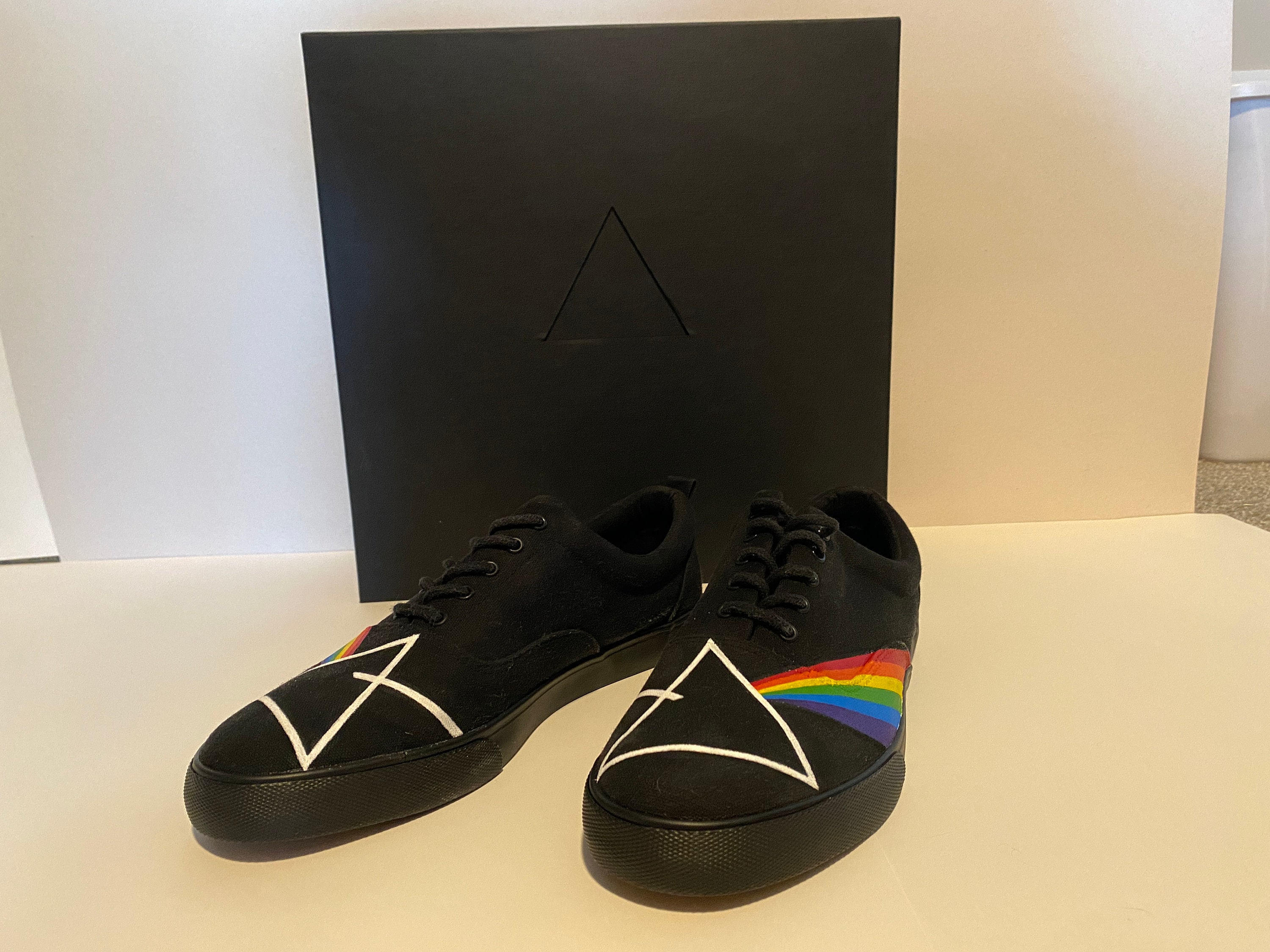 Pink floyd slippers new arrivals
