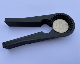 Coin ring deburring tool (version 2)