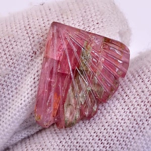 Natural Pink Tourmaline Fancy Shape Carved Stone, Loose Gemstone For Jewelry Making, Tourmaline Quartz Faceted Cut Calibrated Size 17X14X3mm

loose gemstone,
natural cut stones,
faceted gemstone,
cut gemstone,
healing gemstone,
natural crystal,
wholesale gemstone,
wholesale gemstone,
jewelry supplies,
jewelry making stones,
vintage gemstone,
gemstone for jewelry,
faceted cut,
loose cut stones,
stone for men,
stone for jewelry,
wedding gift
anniversary gift
engagement gift,
statement gift