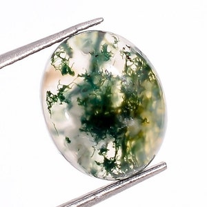Oval Moss Agate Cabochon: Green Gemstone for Jewelry (10x8 mm)