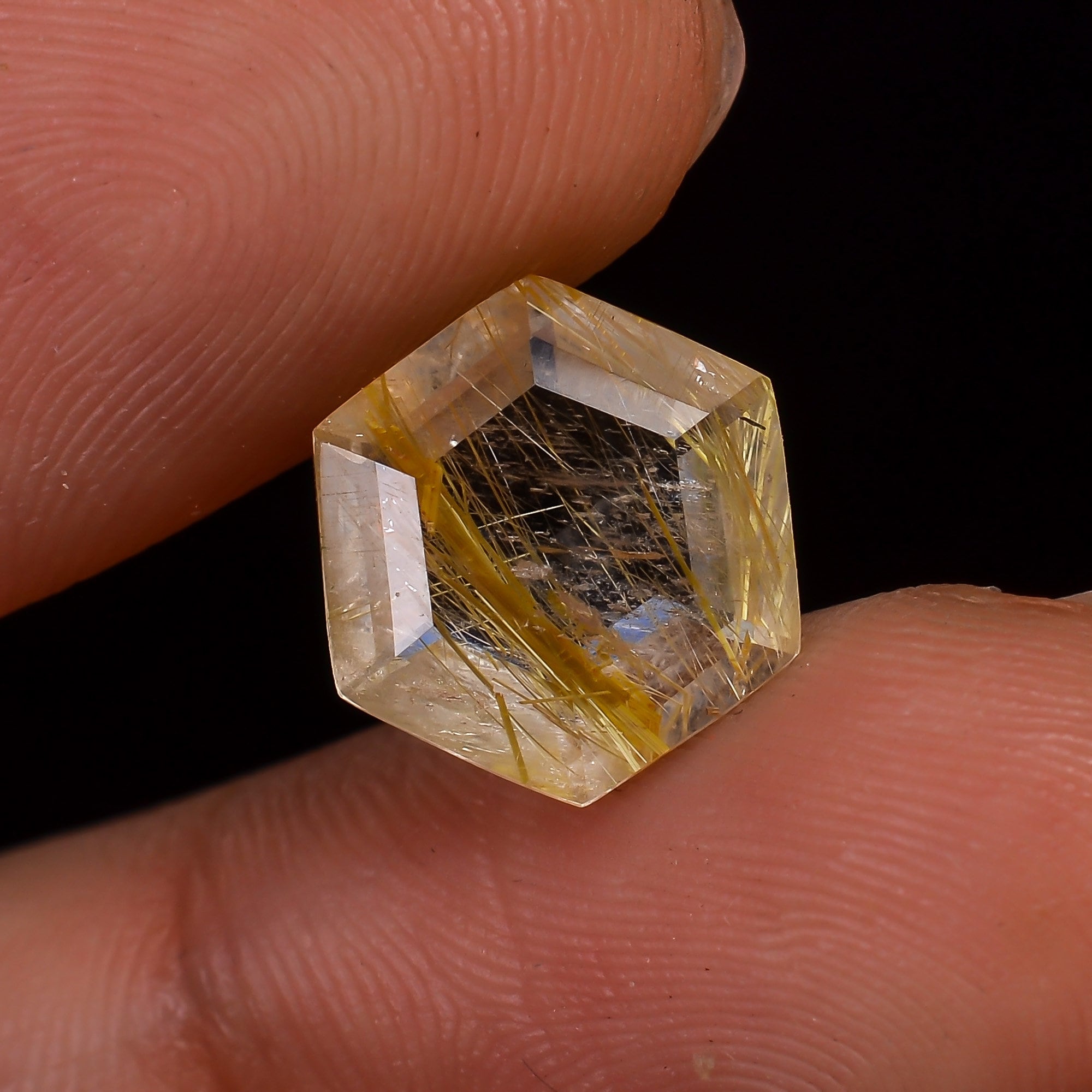 ゴールデンルチルクォーツ、六角形カット宝石、10 x 10 mmに校正済み
