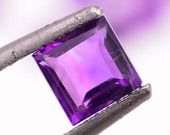 Natuurlijke amethist vierkante edelsteen, briljantgeslepen paarse gefacetteerde losse steen (4 x 4-8 x 8 mm)