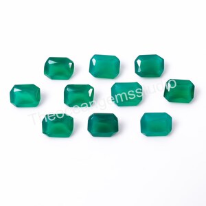 Natural Green Onyx Octagon Shape Faceted Cut, Onyx Loose Gemstone Jewelry Making, Green Crystal Calibrated Size 8X6 mm Birthday Gift