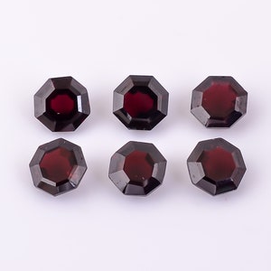 Nice Quality Garnet Octagon Brilliant Cut, Natural Garnet Loose Gemstone For Jewelry Making, Christmas Gift Calibrated Red Crystals 8X8X5 mm