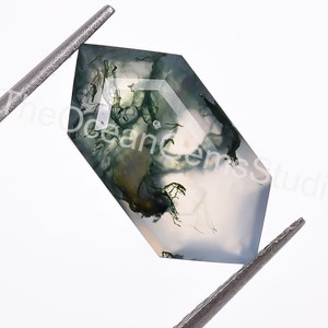 Natural Moss Agate Gemstone: Elongated Hexagon, Brilliant Cut (12X6mm)