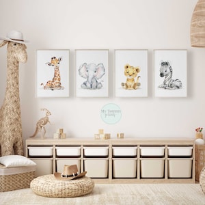 Set of 4 Safari Prints Gender Neutral Nursery Prints Girls Bedroom Decor Boy Room Baby Jungle Animals Lion Elephant Zebra Giraffe Baby Gifts