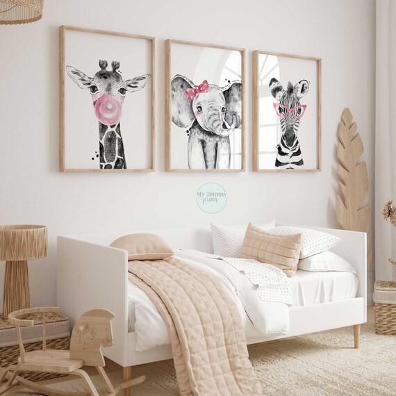 Baby girl top bedroom decor