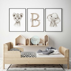 3er-Set Safari Kinderzimmer Drucke Jungen Schlafzimmer Dekor Elefant Löwe Neutral Wand Kunst Initial Print Safari Themen Kinderzimmer Dekor Bild 2