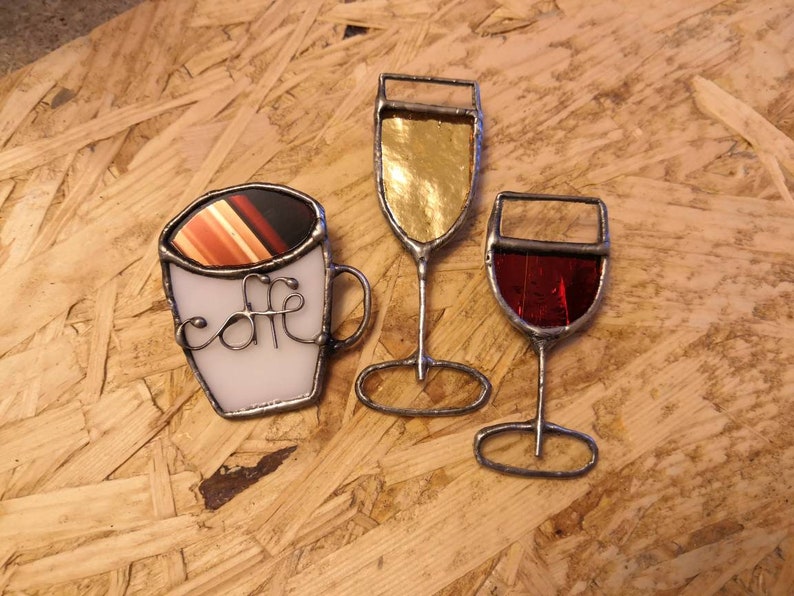 Wine pin Stain glass jewelry Glass of Wine brooch Gift for girlfriend