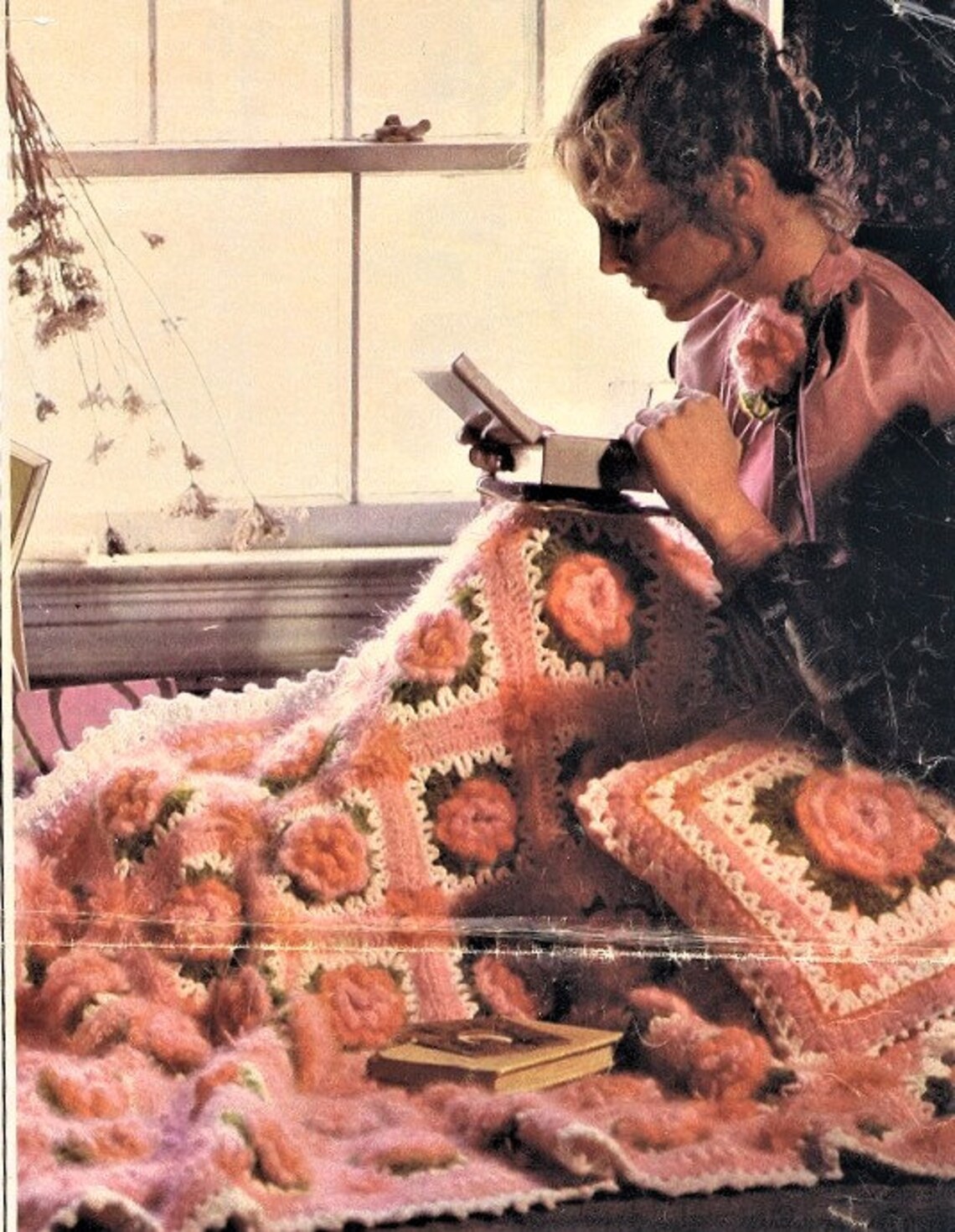 Victorian Roses Afghan and Pillow Crochet Pattern Rose Flower Afghan