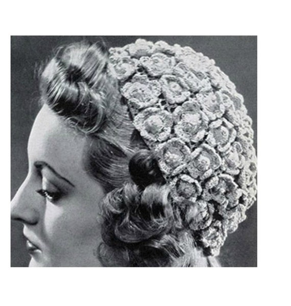Vintage Flower Applique Hat Crochet Pattern 1940s Hat Cap  display picture 2