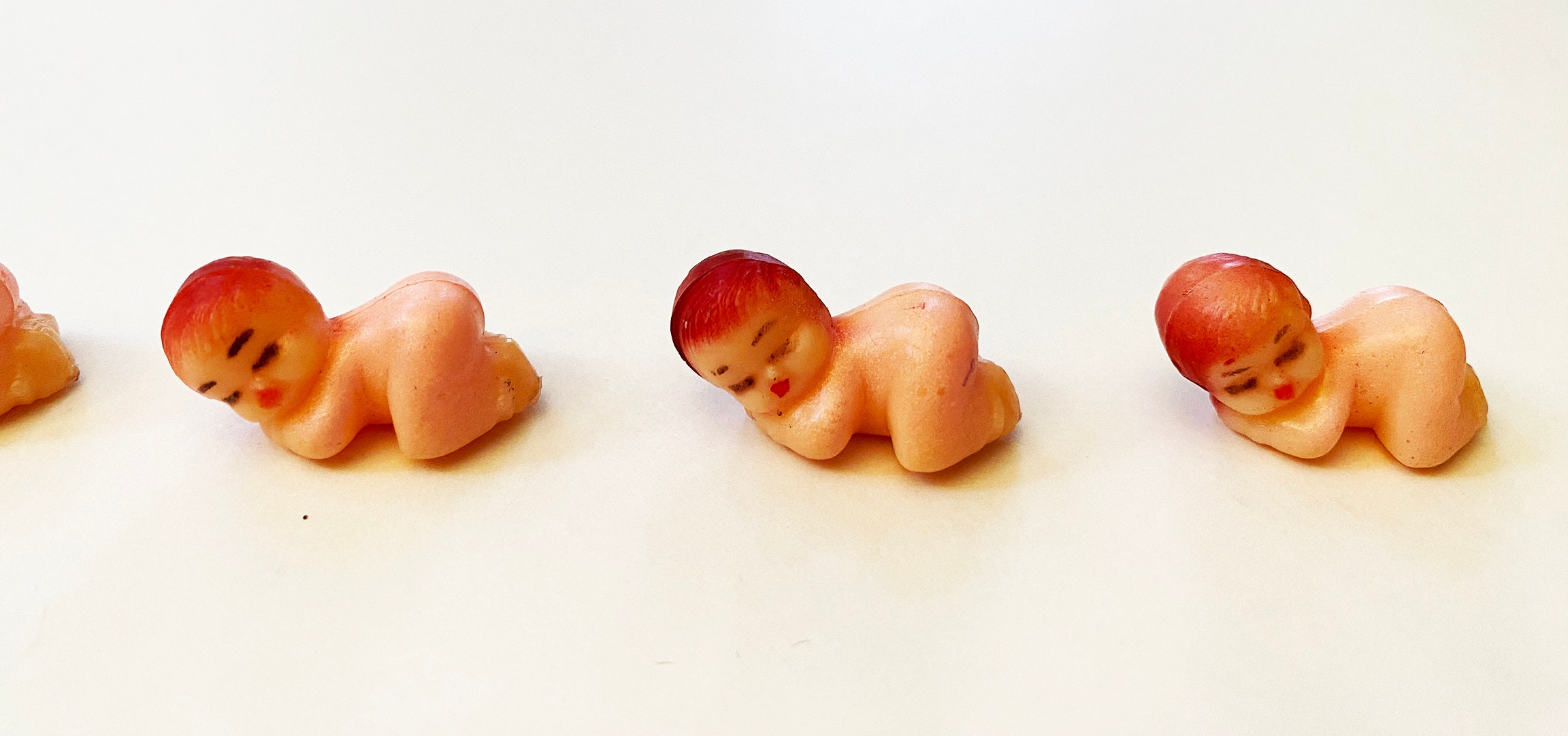 Mini Plastic Babies 