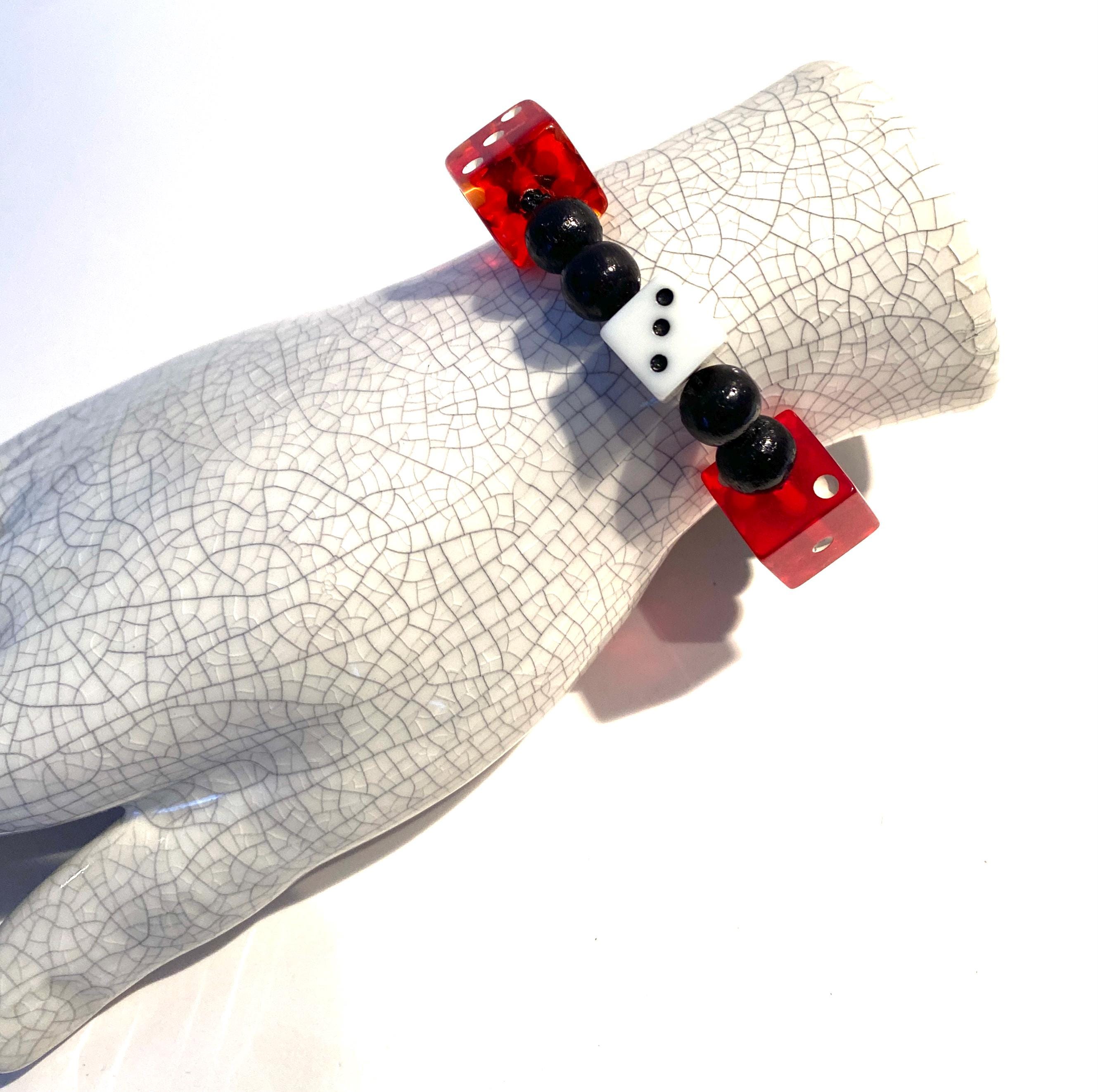 アクセサリー 1199 CANNON Dice Bracelet Red & Black Vintage Dice Bracelet: Red, Black, & White Beads - Casino Style - Etsy