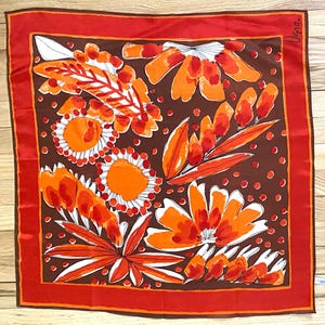 VERA FLORAL SCARF, vintage 1970s, acetate, made in Japan, excellent condition for collectors, vintage fashion costume