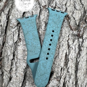 Bracelet de montre en silicone motif floral de Noël Holly gravé au laser, compatible Apple Watch séries 1-11, SE 1-3 et Ultra 1-3