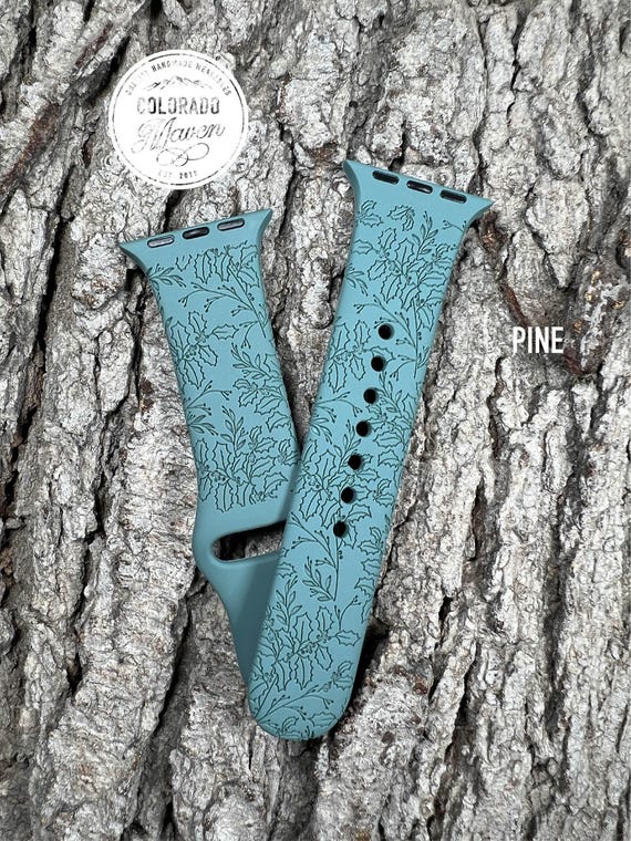 Holly Floral Christmas Design Silicone Watch Band Laser Engraved, Apple Watch Compatible Series 1-11, SE 1-3 & Ultra 1-3