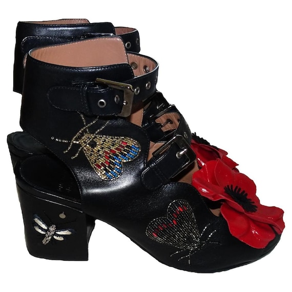 Laurence hotsell dacade sandals