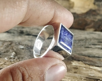 Blue Sapphire Gemstone Ring Statement Ring Wedding Gift For Him Natural Blue Sapphire Men/'s Ring 925 Sterling Silver Signet Gents Ring