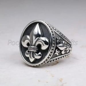 Fleur De Lis Ring Signet Ring Oval Shape Fleur De Lis - Etsy