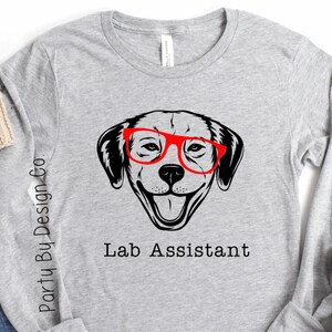Labrador Shirt, Labrador Retriever Shirt, Lab Assistant Shirt, Lab Mom Shirt, Labrador Gifts for Her, Dog Mom Gift, Dog Mom Shirt, Lab Mama
