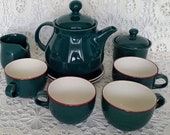 Vintage 4 cup Nancy Calhoun Evergreen Teapot creamer sugar bowl Fusions coffee mug cup set solid color Raspberry Forest Green Ceramic Denby