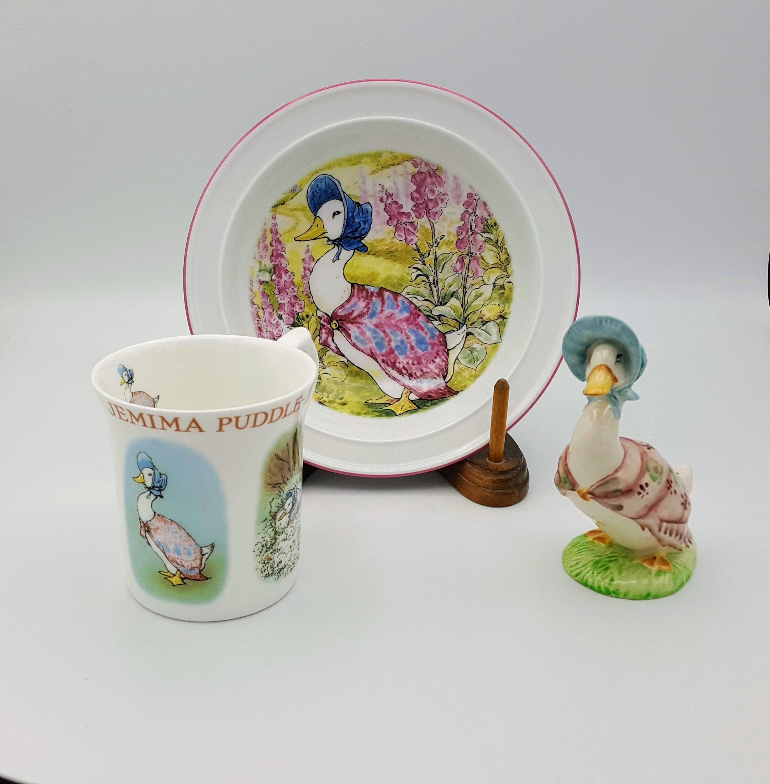 Vintage Reutter Jemima Puddle-duck Bowl: Beatrix Potter Porcelain