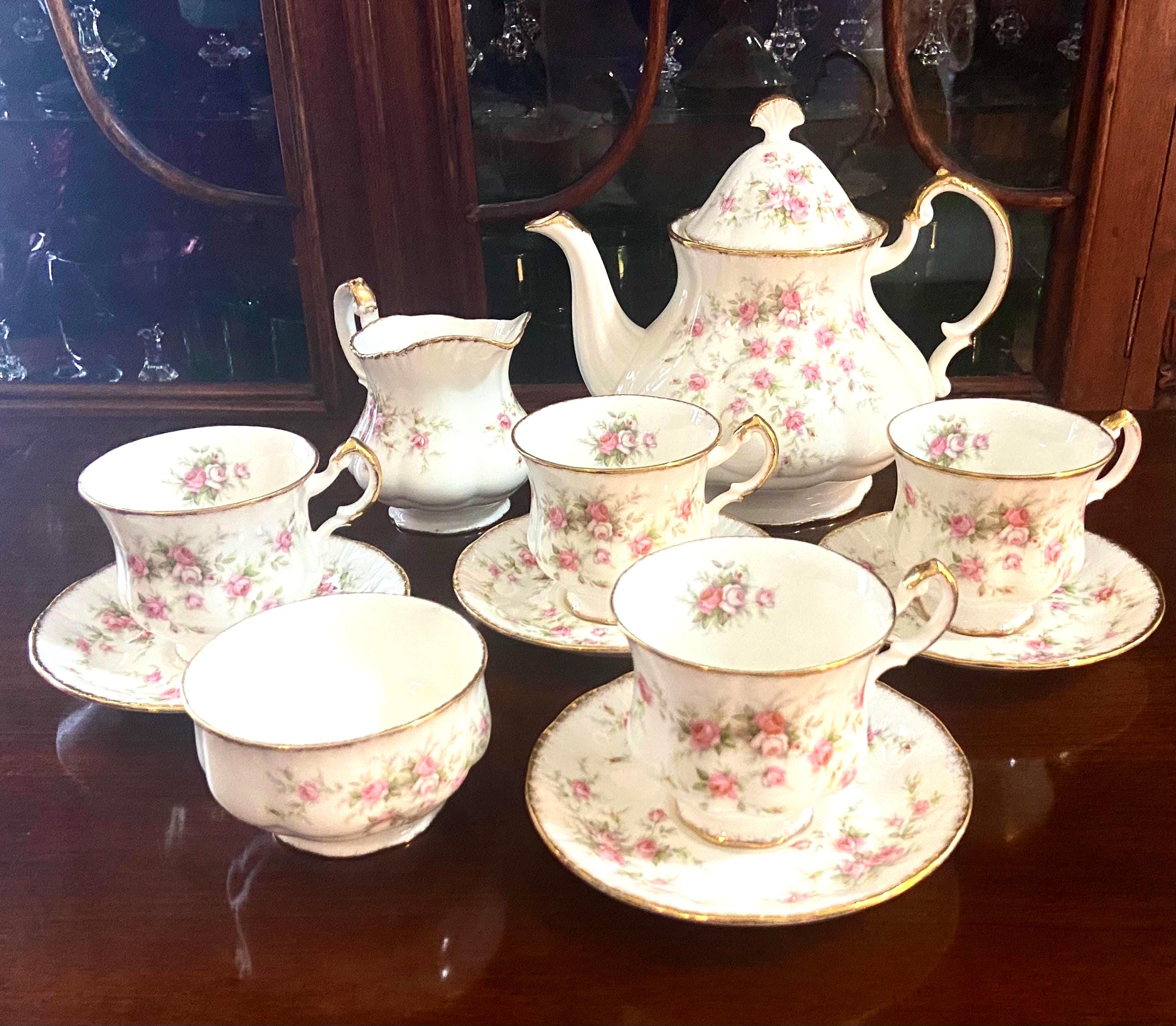 Paragon Victoriana Rose Tea Set 22 Kt Gold Bone China, 12-piece