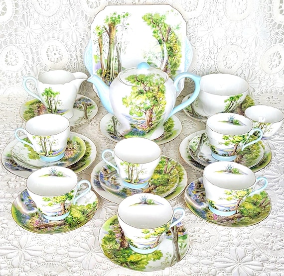 Shelly ヴィンテージ ティーセット Shelley Woodland Tea Set: 23-piece Bone China Service for 6 - Etsy
