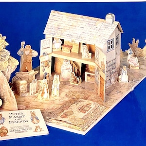 Peter Rabbit 3D PopUp Paper Doll House Book Spectacular props & play script Vintage Theatre Hill Top House Beatrix Potter Warne Complete new