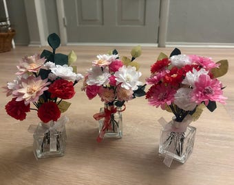 Paper Flower Arrangements with Card
