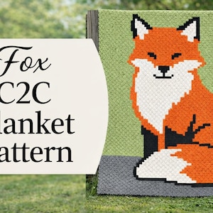 Puede incluir: Una manta de ganchillo con un diseño de zorro en tonos naranja, blanco, negro y verde. La manta se exhibe al aire libre y tiene el texto "Fox C2C Blanket Pattern" en escritura negra. El patrón está hecho con la técnica de ganchillo C2C.