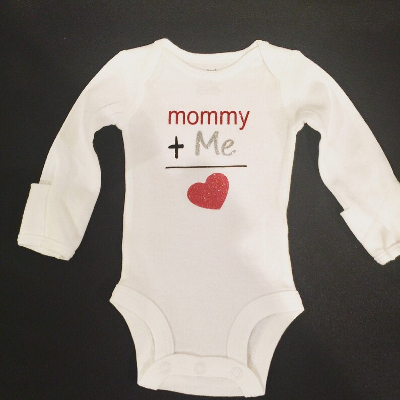 me Onesie \u00ae Bodysuit New Baby Gift Silly Saying Bodysuits Mom