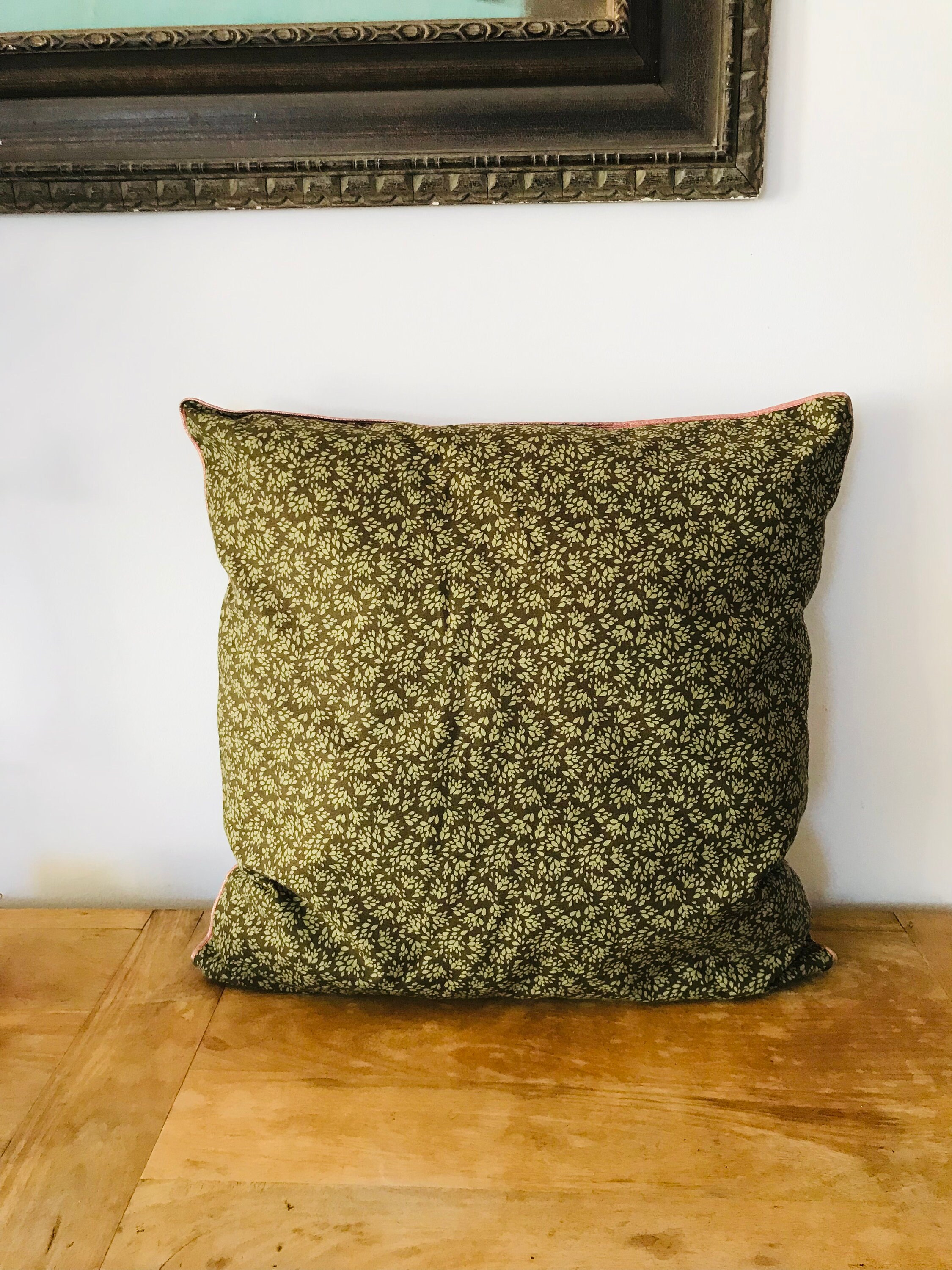 Grand Coussin Freesia Fleuri Vert Coton 50x50cm