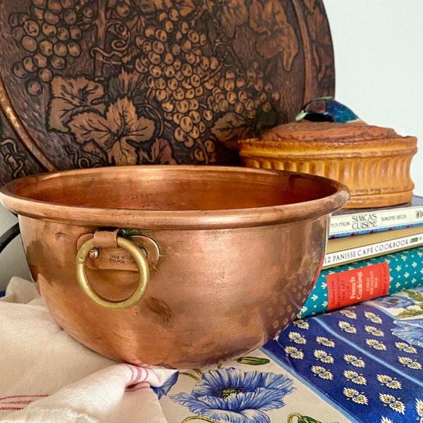 E. Dehillerin ~ Cul de Poule ~ Pot Chateau ~ Heavy "Chef Pâtissier" Copper Whipping Bowl ~ Large 11.5" x 6.5" ~ Paris, France ~ c1950's